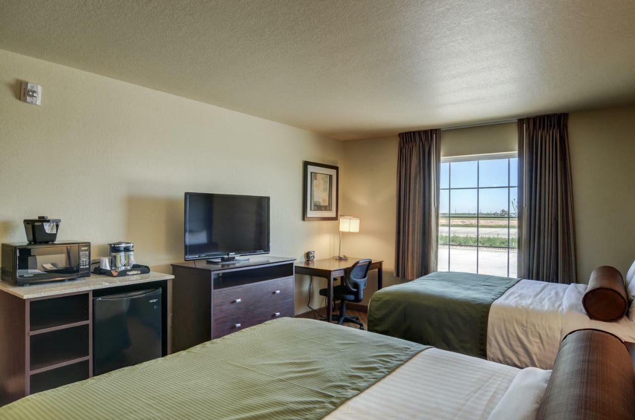Cobblestone Inn & Suites-Kersey Εξωτερικό φωτογραφία