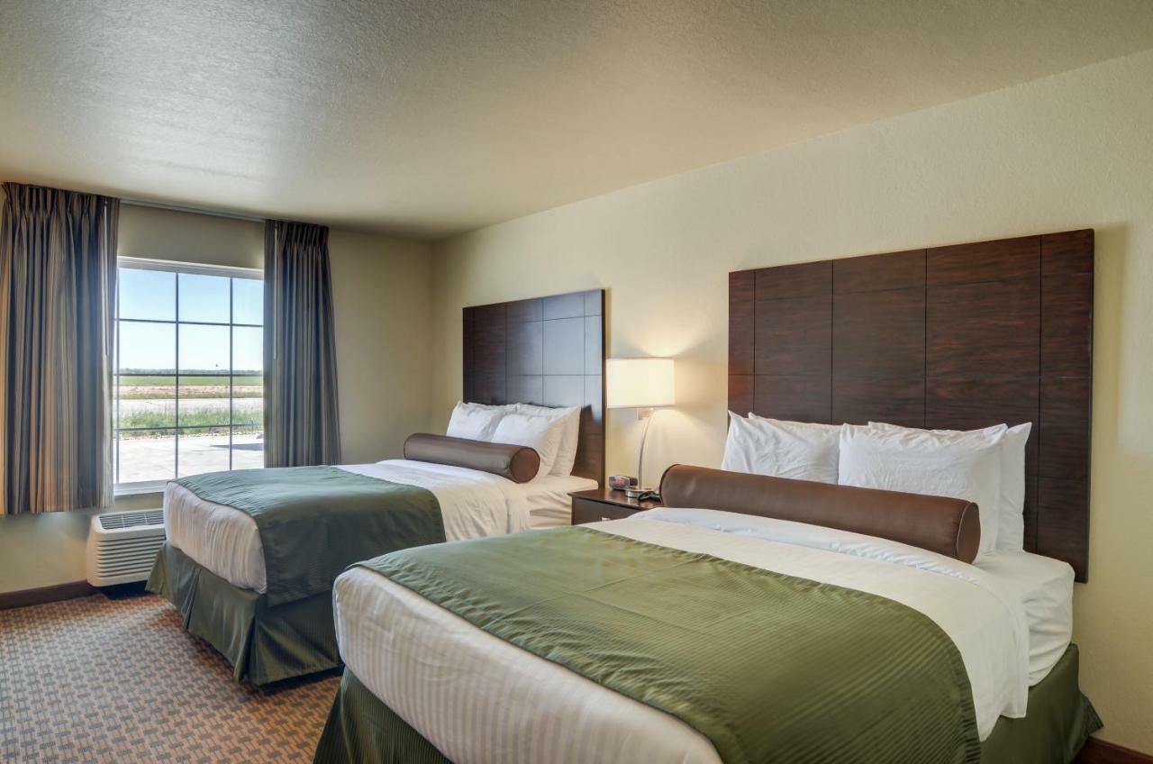Cobblestone Inn & Suites-Kersey Εξωτερικό φωτογραφία