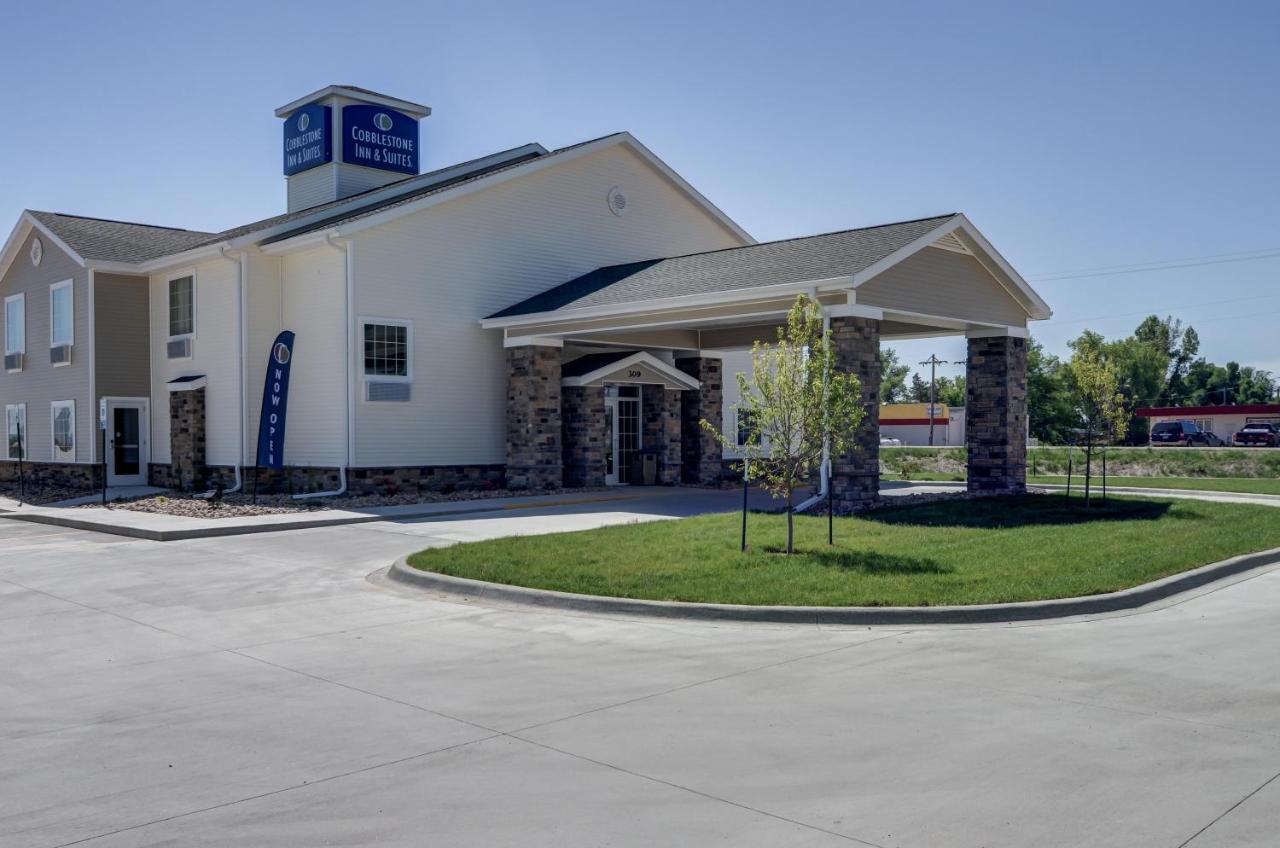 Cobblestone Inn & Suites-Kersey Εξωτερικό φωτογραφία