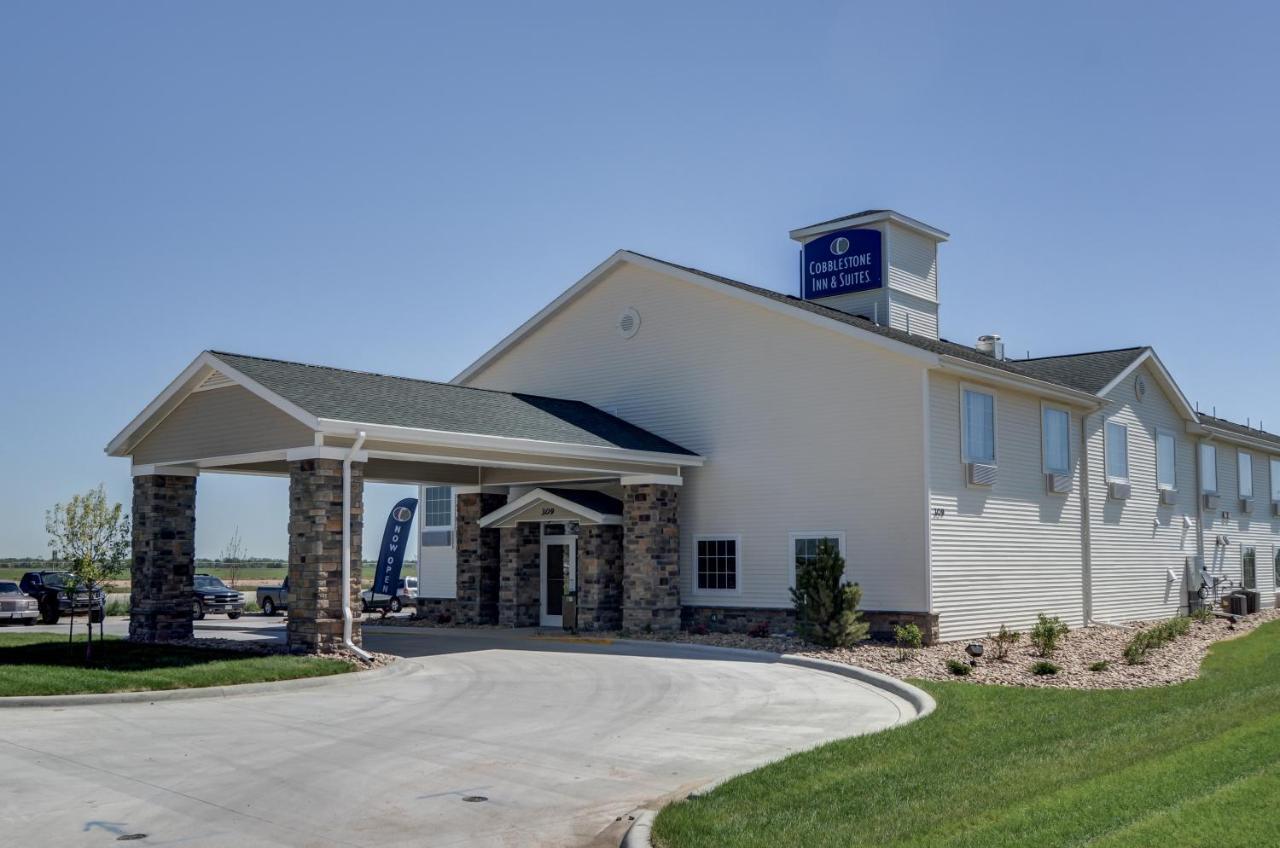 Cobblestone Inn & Suites-Kersey Εξωτερικό φωτογραφία